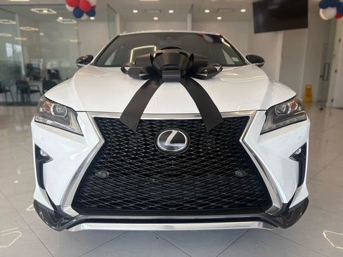 Used 2018 Lexus RX 350 F Sport w/ Accessory Package AWD/4WD image 2