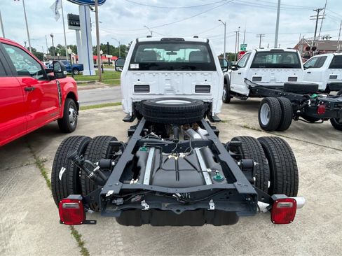 New 2026 Ford F350 XL w/ XL Chrome Package AWD/4WD image 3