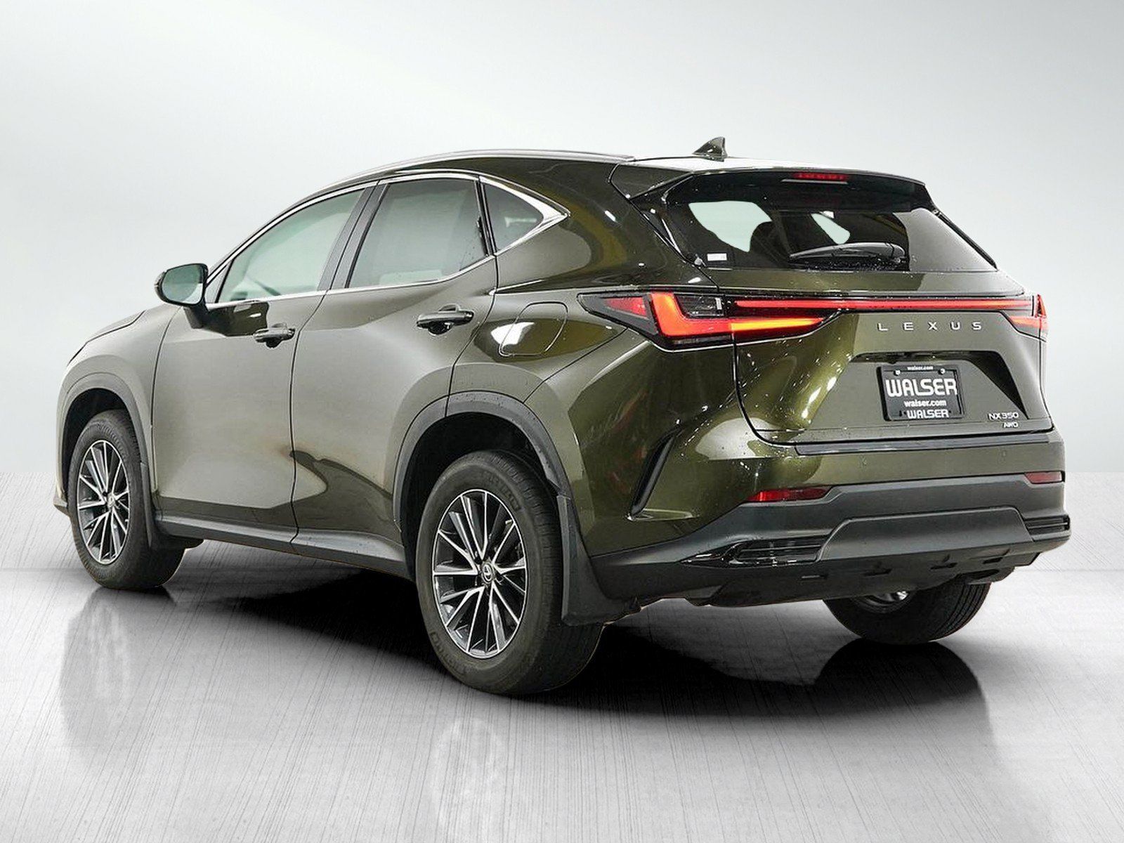 Used 2023 Lexus NX 350 AWD image 3