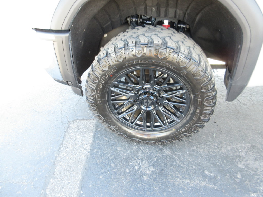 Certified 2024 GMC Sierra 2500 Pro AWD/4WD image 15