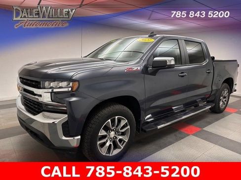Used 2021 Chevrolet Silverado 1500 LT w/ All Star Edition Plus image 3