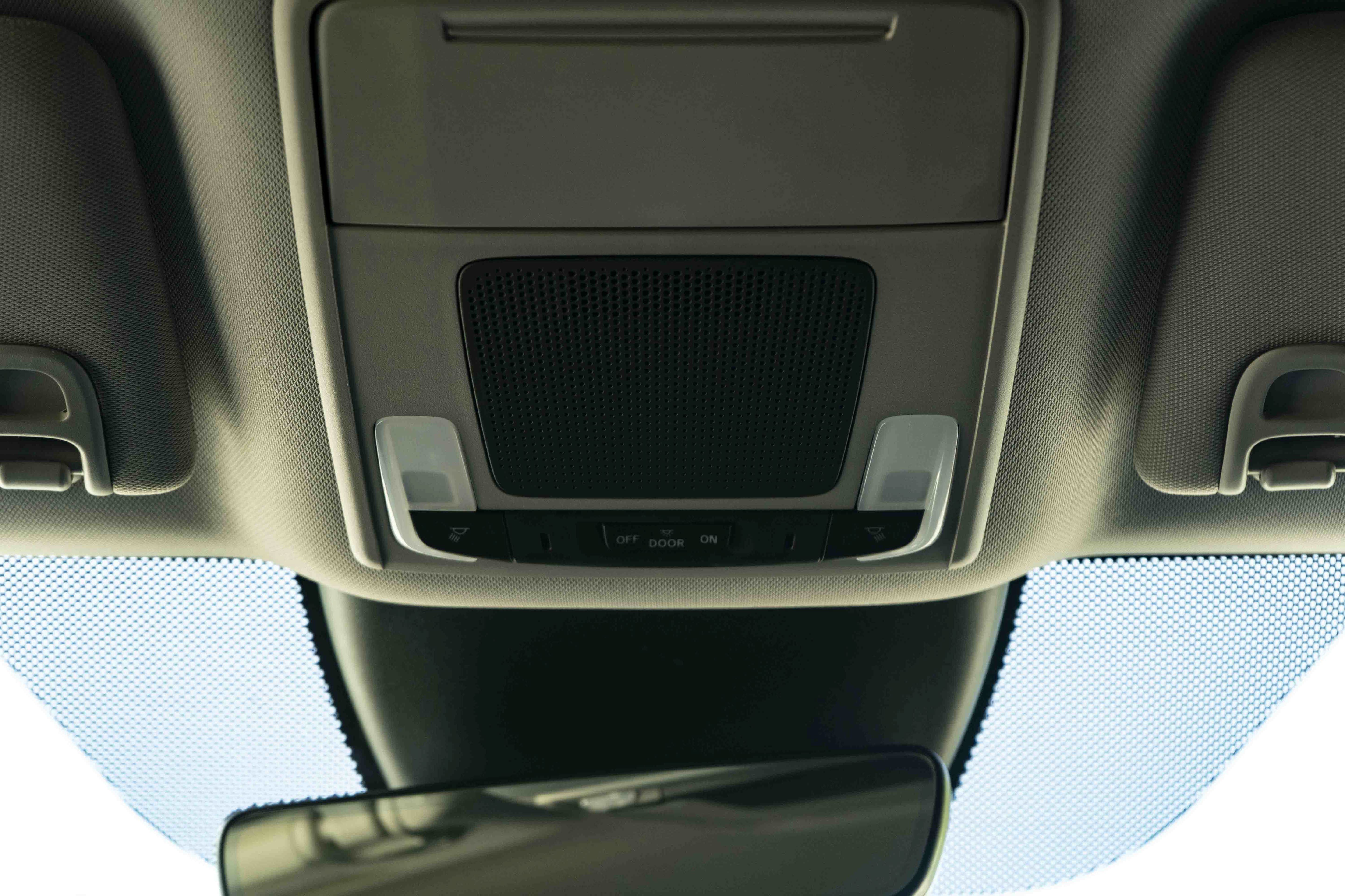 Used 2025 Honda Pilot EX-L image 35