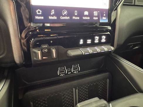 New 2026 RAM 2500 Big Horn AWD/4WD image 39