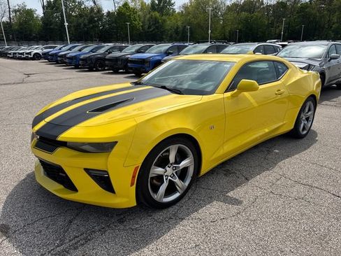 Used 2017 Chevrolet Camaro SS RWD image 3