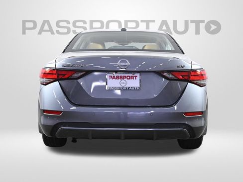 Used 2024 Nissan Sentra SV w/ SV Premium Package image 9