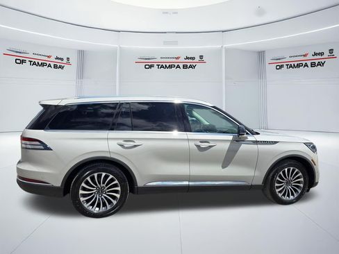 Used 2022 Lincoln Aviator Reserve RWD image 7