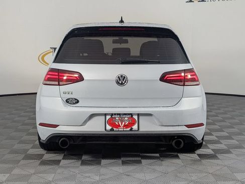 Used 2018 Volkswagen GTI SE FWD image 6