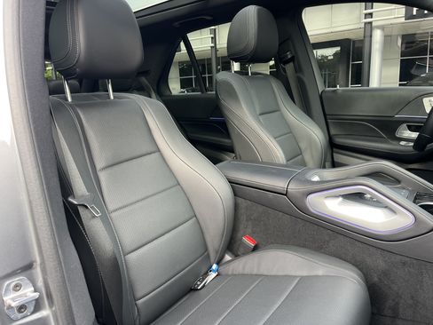 Certified 2025 Mercedes-Benz GLE 450e 4MATIC image 55