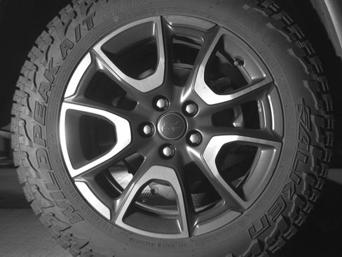 Used 2025 Jeep Compass Trailhawk image 15