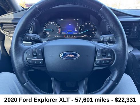 Used 2020 Ford Explorer XLT image 11