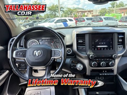 Used 2020 RAM 1500 Laramie AWD/4WD image 31