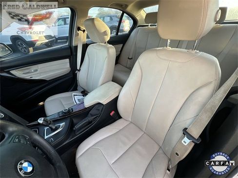Used 2015 BMW 320i Sedan image 19