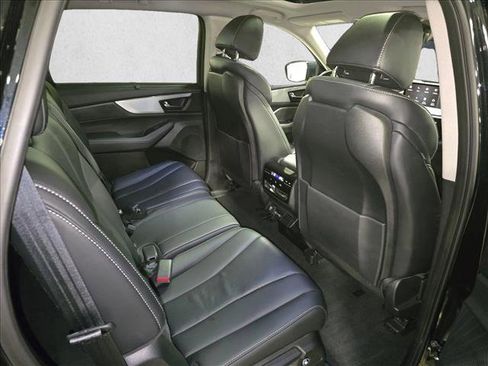 Used 2023 Acura MDX FWD w/ Technology Package image 11