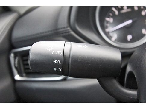 Used 2019 MAZDA CX-5 Touring image 16