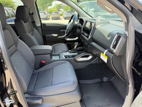 New 2026 Nissan Frontier SV w/ Tow Package AWD/4WD image 28