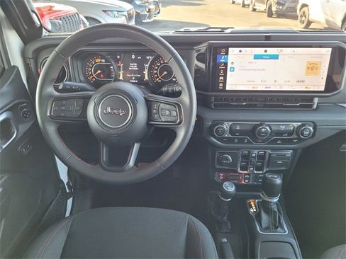Certified 2024 Jeep Wrangler Rubicon image 7
