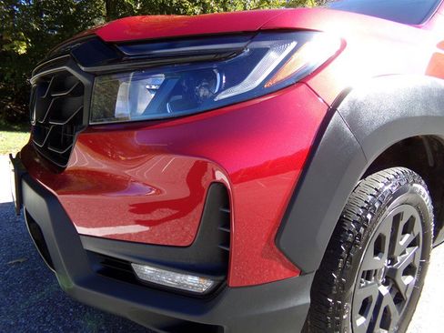 Used 2022 Honda Ridgeline Sport image 3