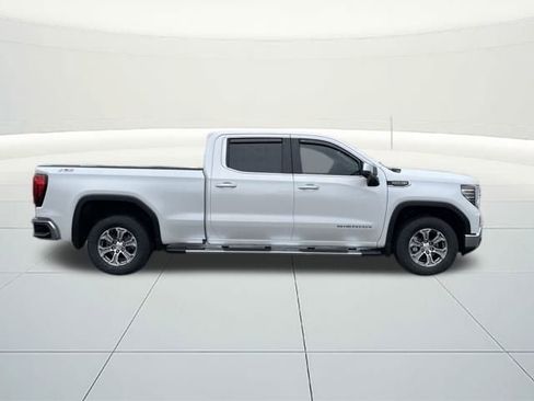 Certified 2022 GMC Sierra 1500 SLT w/ SLT Convenience Package image 6