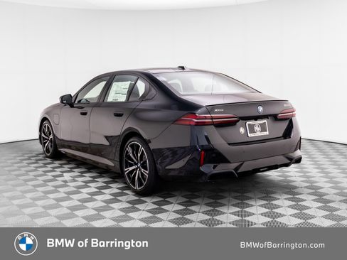 New 2027 BMW 550e xDrive AWD/4WD image 3