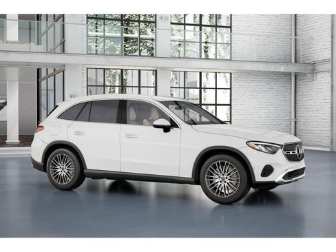 New 2026 Mercedes-Benz GLC 300 image 13