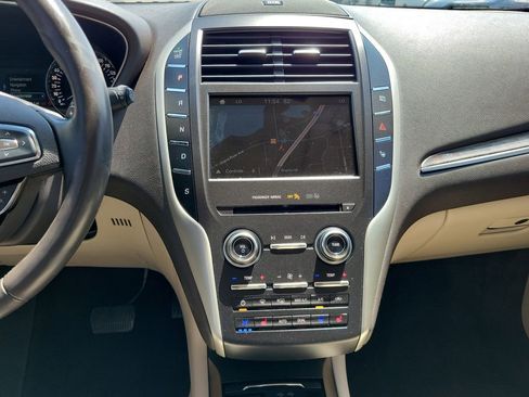Used 2019 Lincoln MKC Reserve w/ MKC Technology Package AWD/4WD image 28