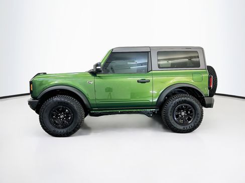 Used 2023 Ford Bronco Wildtrak image 4