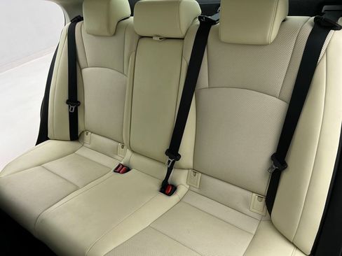 Certified 2022 Lexus ES 350 w/ Premium Package image 21