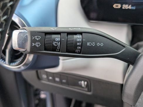 Used 2025 Chevrolet Equinox EV LT image 33