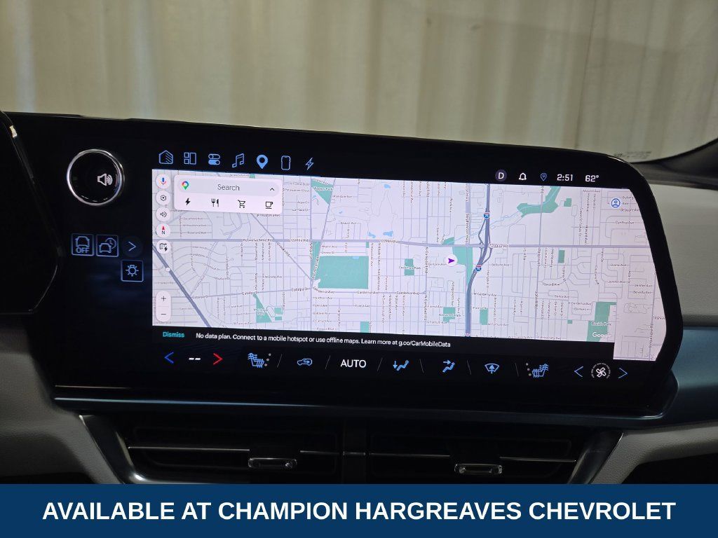 Used 2025 Chevrolet Equinox EV LT w/ Convenience Package AWD/4WD image 18