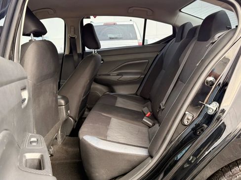 Used 2023 Nissan Versa SV image 13