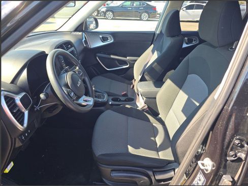 Used 2023 Kia Soul LX w/ Option Group 015 image 25