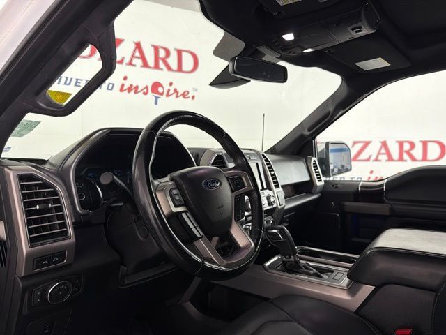 Used 2017 Ford F150 Platinum w/ Equipment Group 701A Luxury AWD/4WD image 20