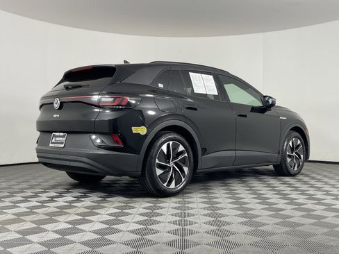 Used 2022 Volkswagen ID.4 Pro image 15
