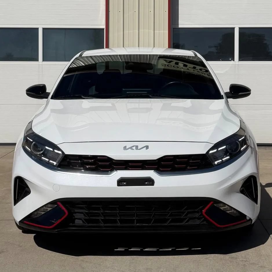 Used 2022 Kia Forte GT-Line FWD image 2