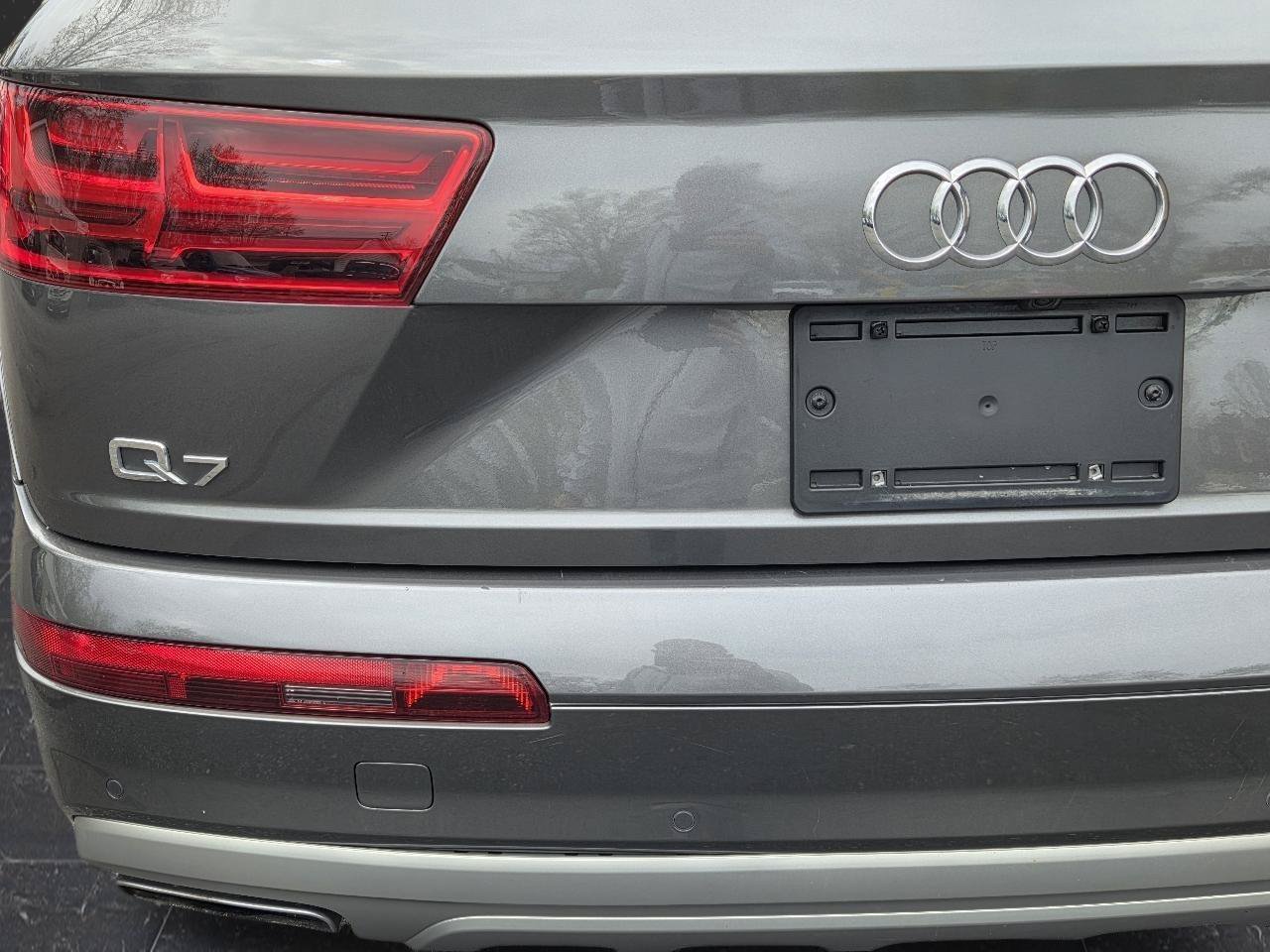 Used 2018 Audi Q7 2.0T Premium Plus w/ Premium Plus Package AWD/4WD image 35