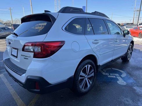 Used 2018 Subaru Outback 3.6R Limited image 5