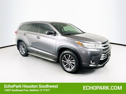 Used 2017 Toyota Highlander XLE