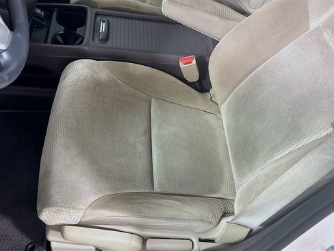 Used 2012 Honda CR-V EX image 17