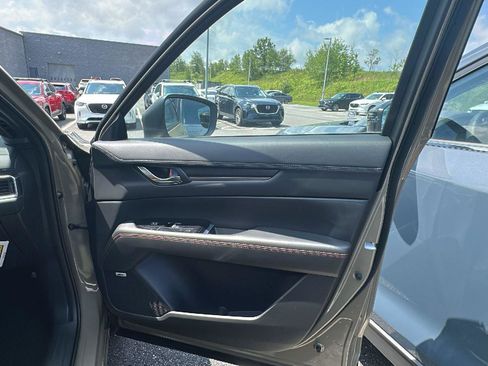 New 2025 MAZDA CX-5 Carbon Edition image 8
