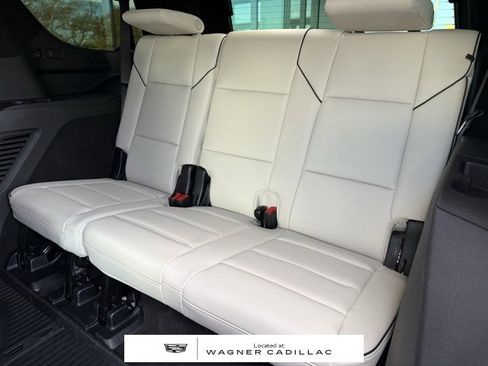 Used 2025 Cadillac Escalade Sport w/ LPO, ONYX Package image 13