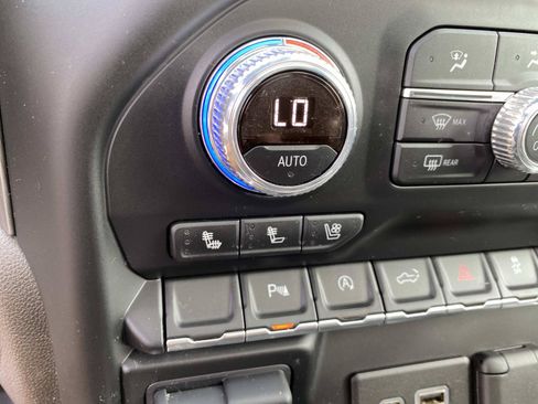 Used 2019 GMC Sierra 1500 Denali w/ LPO, GMC Protection Package AWD/4WD image 20