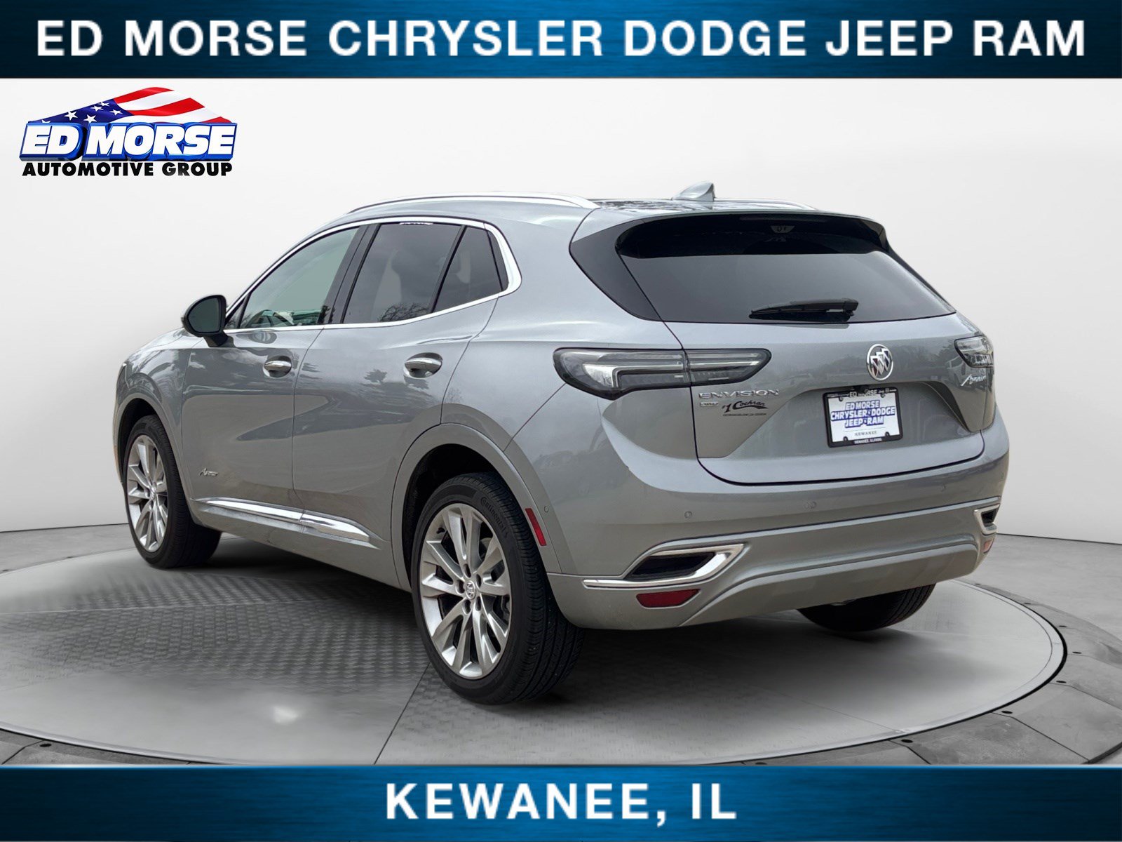 Used 2023 Buick Envision Avenir AWD/4WD image 3