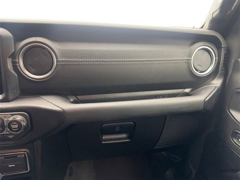 Used 2021 Jeep Wrangler Unlimited Sahara w/ Cold Weather Group image 58