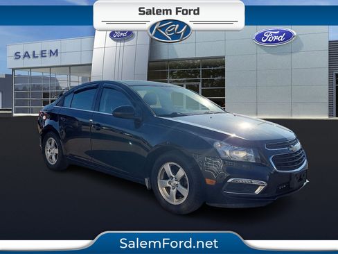Used 2016 Chevrolet Cruze LT w/ Sun And Sound Package image 1