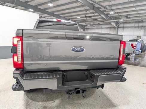 Used 2023 Ford F250 Lariat w/ Sport Appearance Package image 4