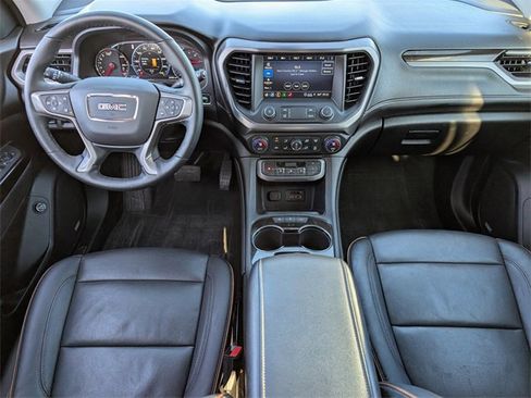 Used 2023 GMC Acadia AT4 w/ Technology Package image 9