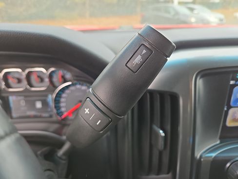 Used 2017 Chevrolet Silverado 1500 LT w/ All Star Edition image 26