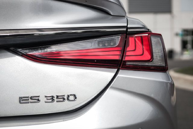 Used 2019 Lexus ES 350 F Sport w/ Accessory Package 2 FWD image 28
