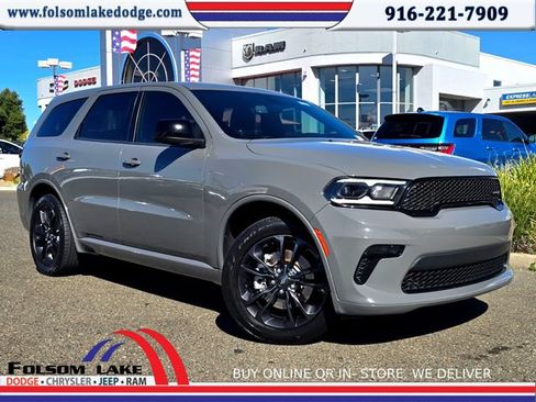 Used 2021 Dodge Durango SXT RWD image 1