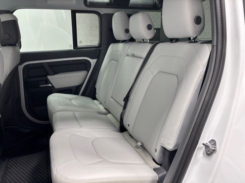 Used 2026 Land Rover Defender 110 S AWD/4WD image 28